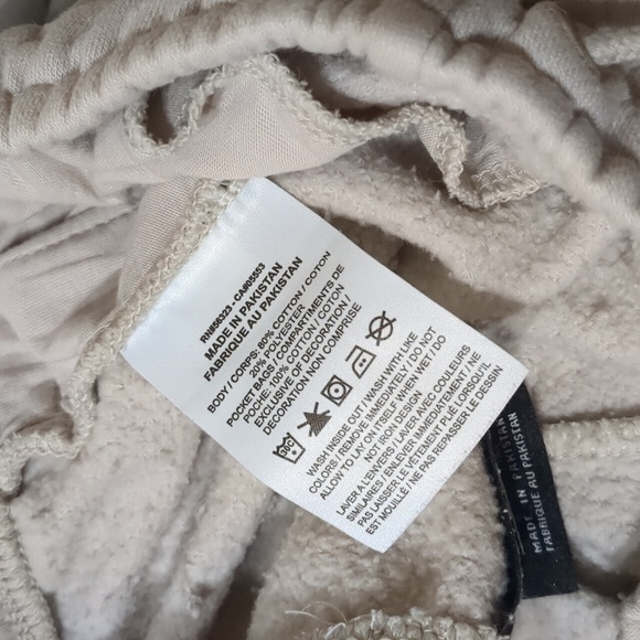 Nike loose fit beige Unisex cargo pants Size Small - Picture 10 of 10